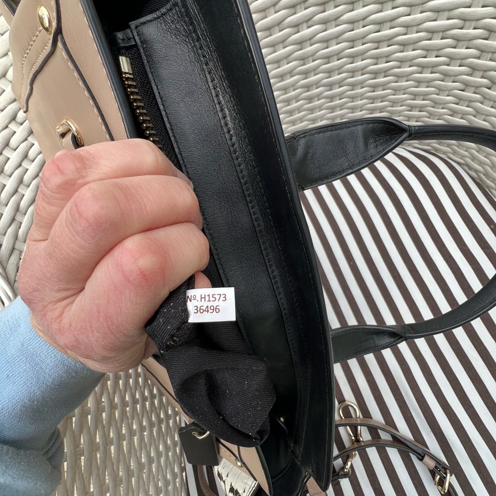 Coach Colorblock EXOTIC SWAGGER Satchel Python STONE Black White 36496 - Picture 16 of 16